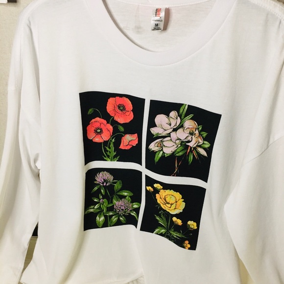 IUNZ - Tee - Picture 4 of 6